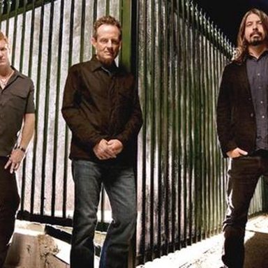 Them Crooked Vultures photo 10