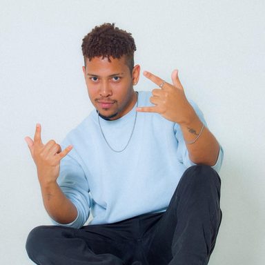 Theo Oliver photo 10