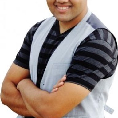Thiago Martins photo 17