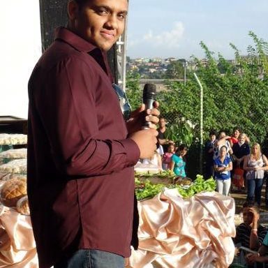 Thiago Martins photo 13