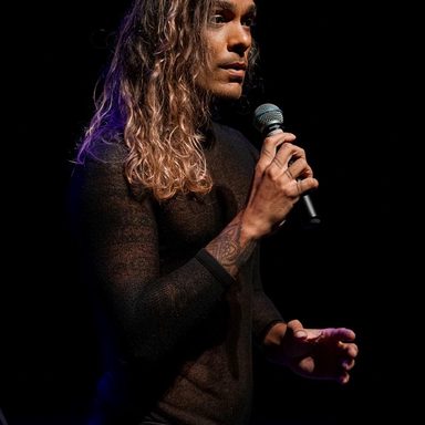 Thiago Pach photo 11
