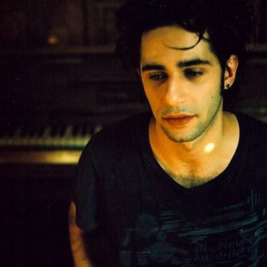Thiago Pethit