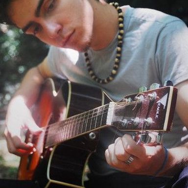 Thiago Porto photo 12