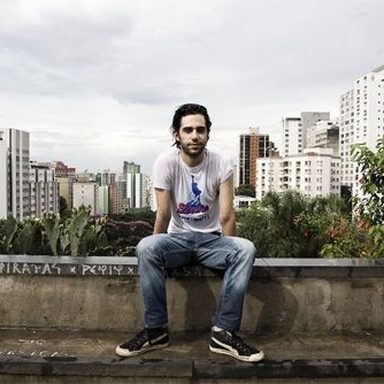 Thiago Pethit