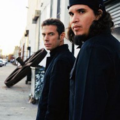 Thievery Corporation photo 9