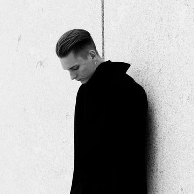 Thomas Azier photo 10