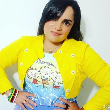 Tia Quelly (Quelly Silva)