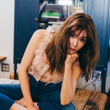 Tiffany Young photo 18