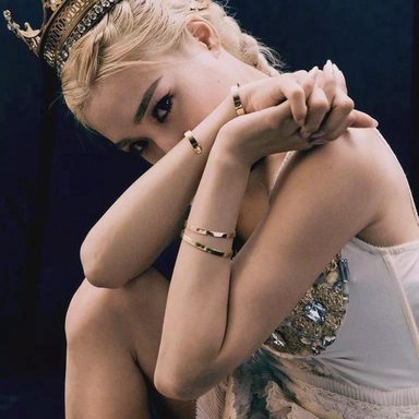 Tiffany Young photo 16