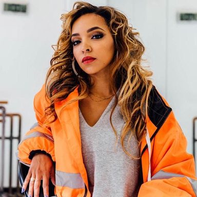 Tinashe photo 14