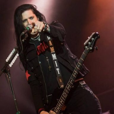 Todd Kerns photo 10