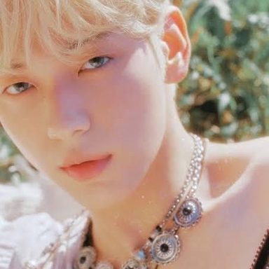 TOMORROW X TOGETHER photo 56