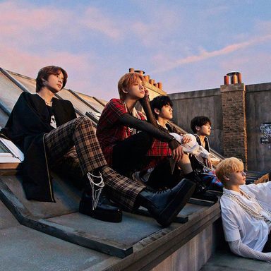 TOMORROW X TOGETHER photo 31