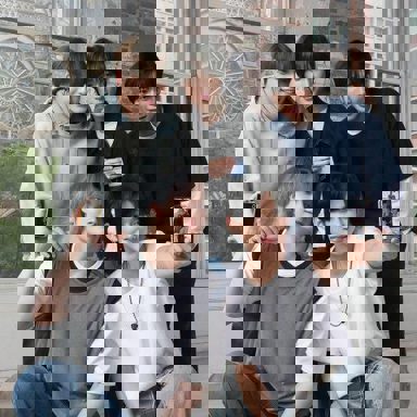 TOMORROW X TOGETHER photo 11