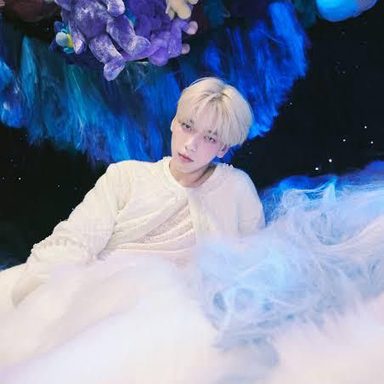 TOMORROW X TOGETHER photo 55