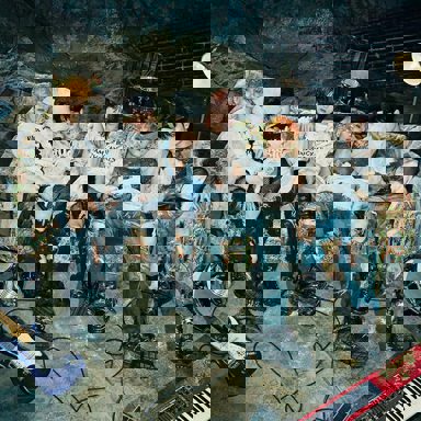 TOMORROW X TOGETHER photo 18