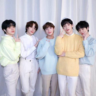 TOMORROW X TOGETHER photo 142