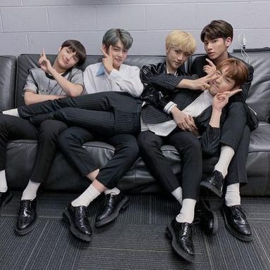 TOMORROW X TOGETHER photo 147