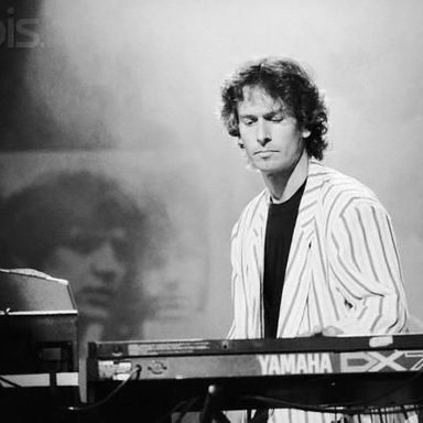 Tony Banks