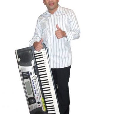 Tony Dos Teclados