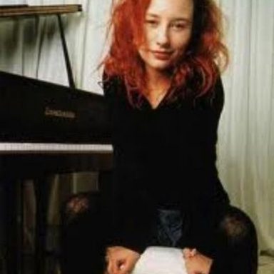 Tori Amos photo 53