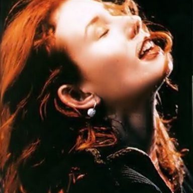 Tori Amos photo 44