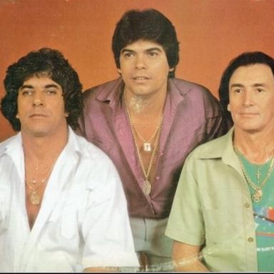 Trio Para Bilhões