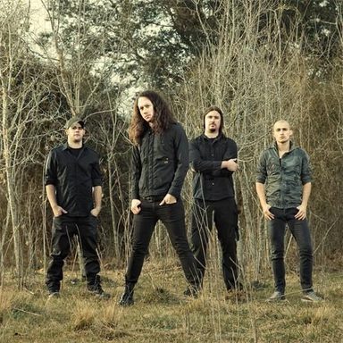 Trivium photo 37