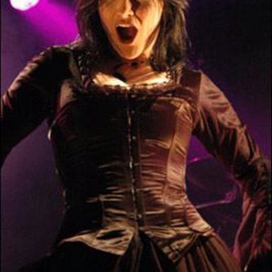Tristania photo 47