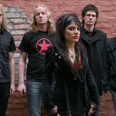 Tristania photo 20