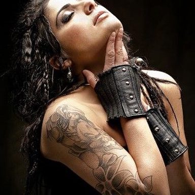 Tristania photo 10