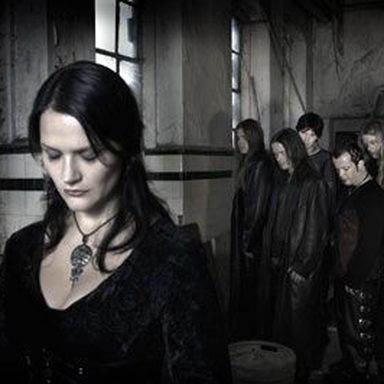 Tristania photo 22