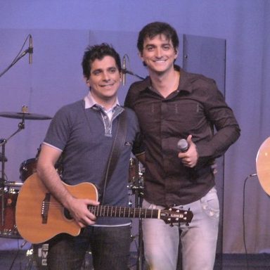 Two Nandes