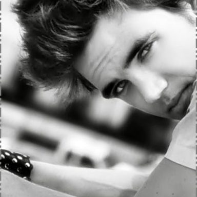 Tyler Hilton photo 9