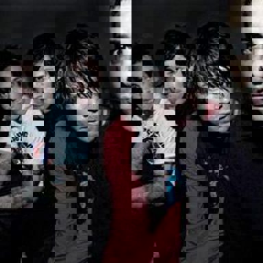 Taking Back Sunday photo 10