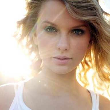 Taylor Swift photo 696