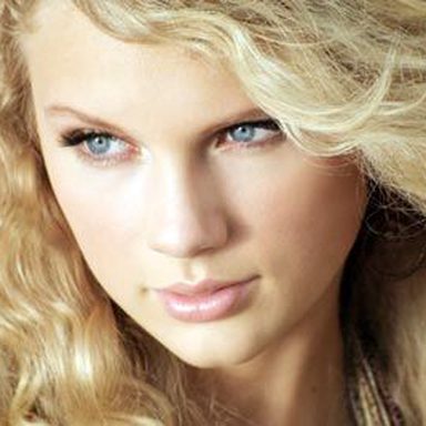 Taylor Swift photo 700