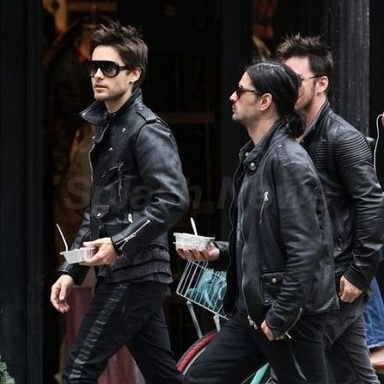 Thirty Seconds To Mars photo 105