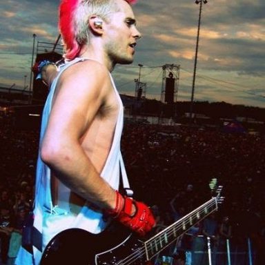 Thirty Seconds To Mars photo 52