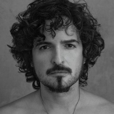 Tommy Torres photo 9