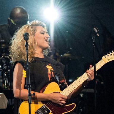 Tori Kelly