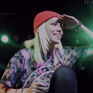 Tonight Alive photo 9
