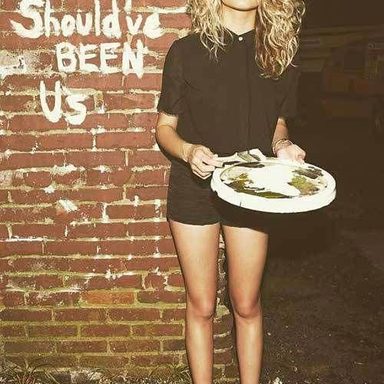 Tori Kelly photo 10