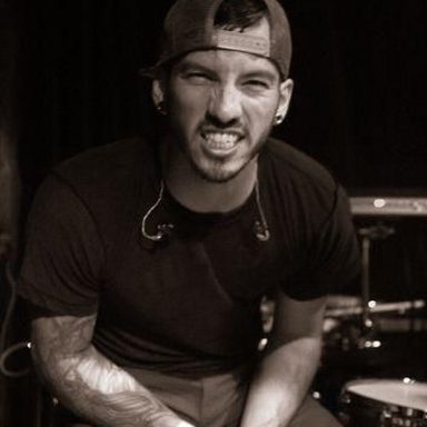 Twenty One Pilots photo 85