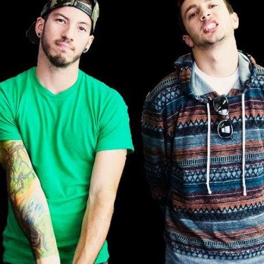 Twenty One Pilots photo 102
