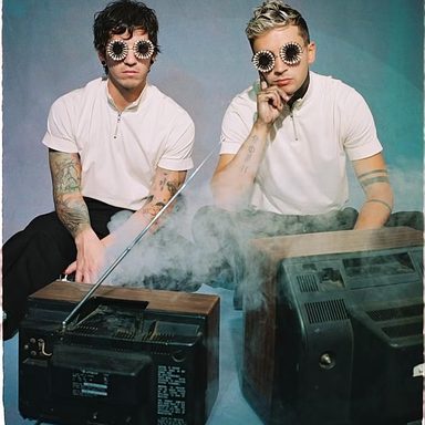 Twenty One Pilots photo 43