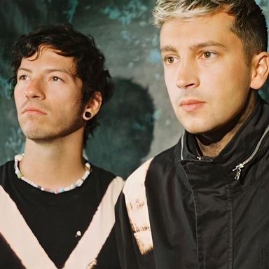 Twenty One Pilots photo 12