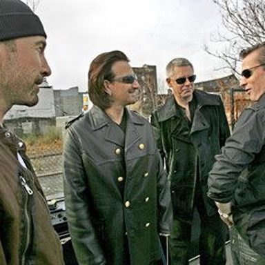 U2 photo 42