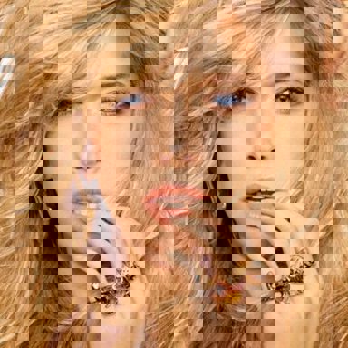 Vera Brezhneva photo 10