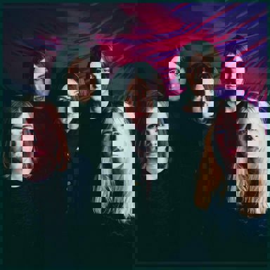 VIOLET (It's Violet)